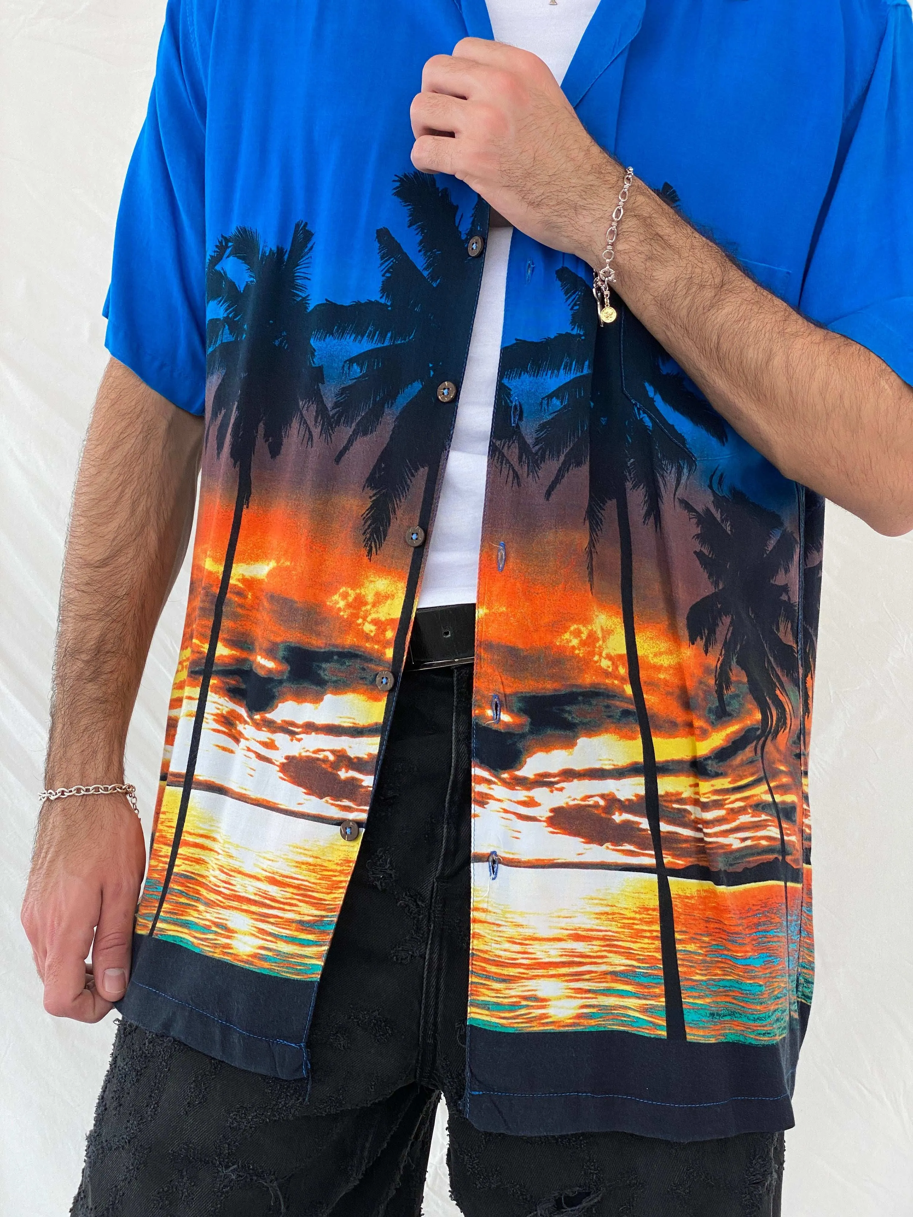 Favant Sunset Hawaiian Blue and Orange Shirt Size XL